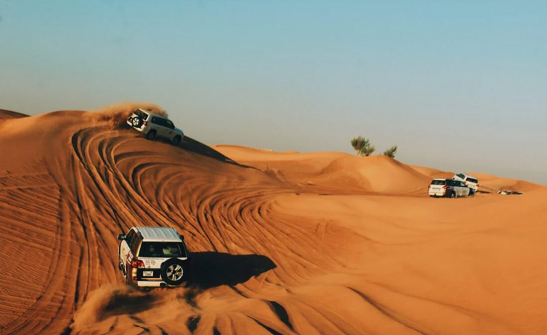 dubai sand dunes tour
